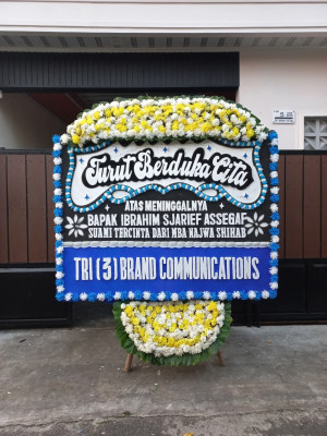 Papan Bunga Duka di Sukomarto